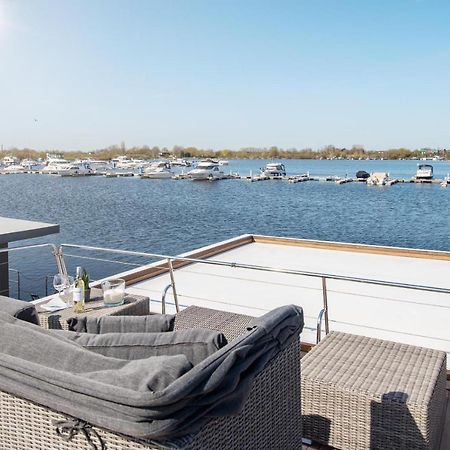 Hausboot Buddy Weyhe Екстериор снимка